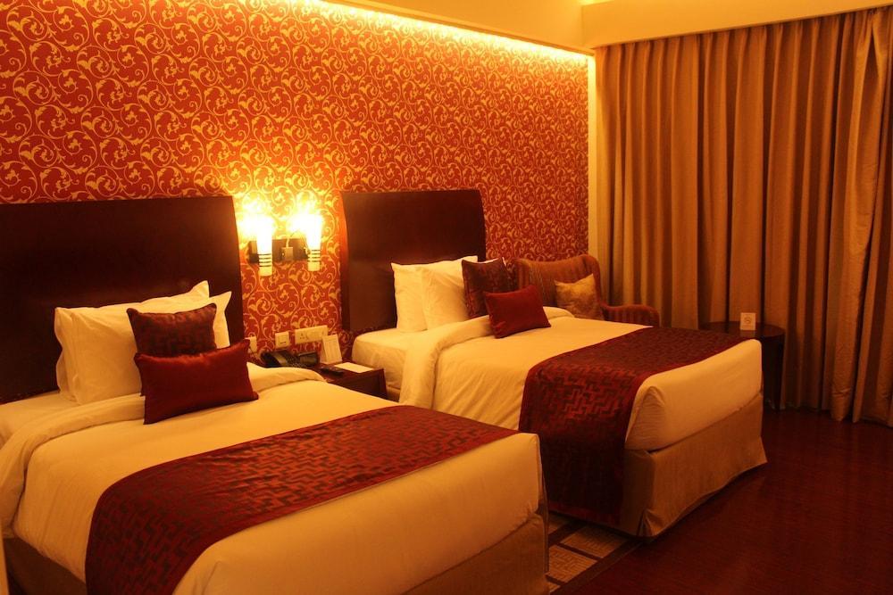 Hotel Ramada By Wyndham Jaipur Jaisinghpura Extérieur photo