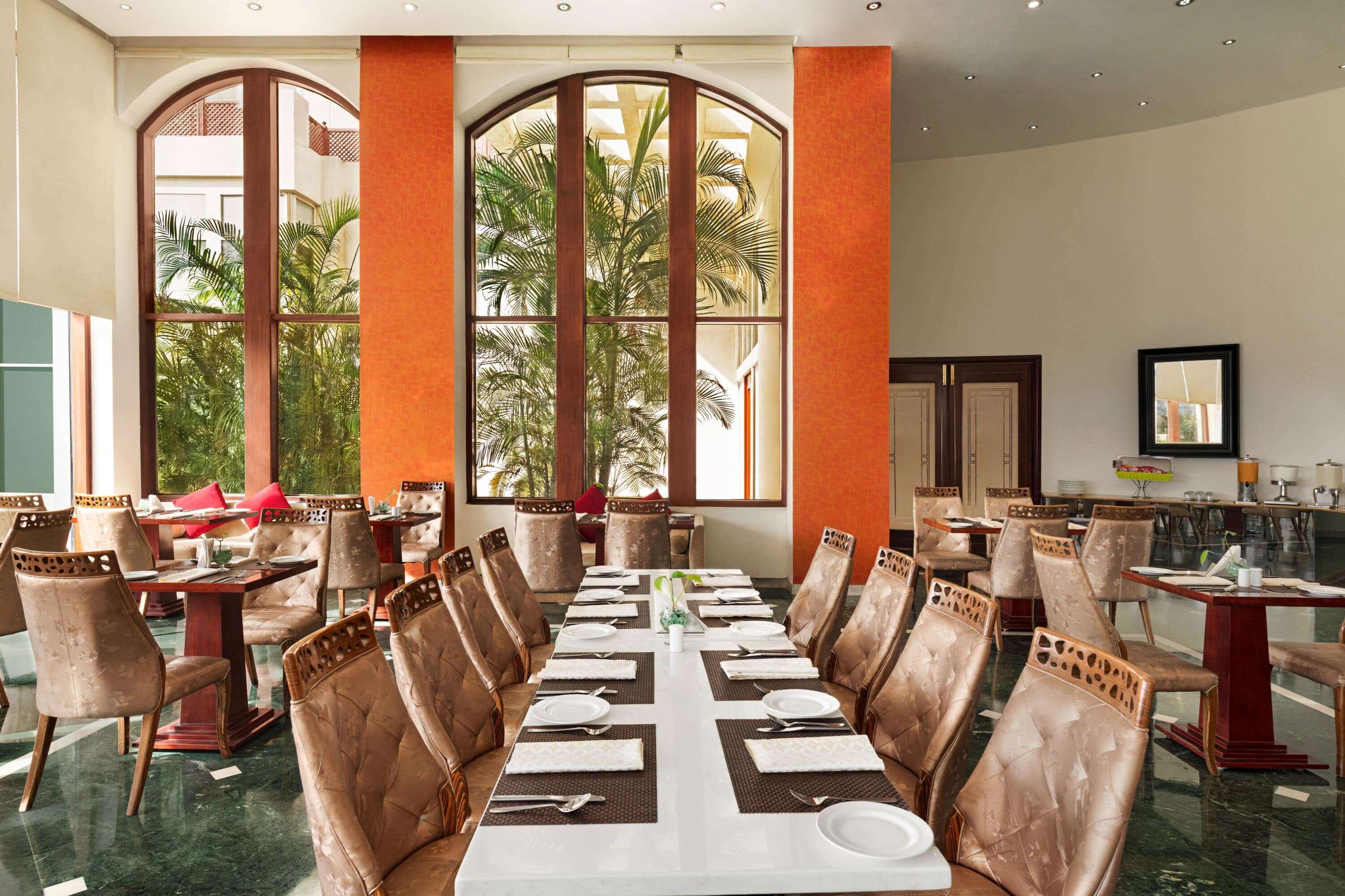 Hotel Ramada By Wyndham Jaipur Jaisinghpura Extérieur photo